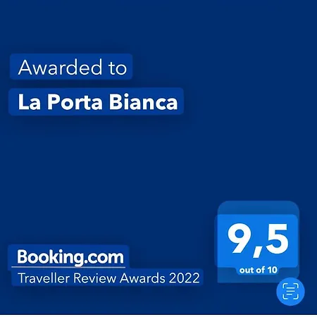 La Porta Bianca アパート *