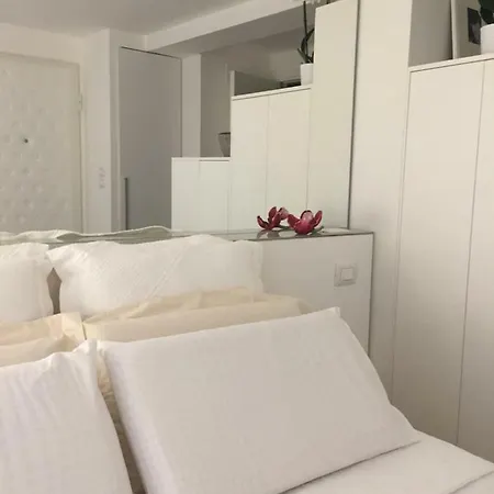 アパート La Porta Bianca トリエステ